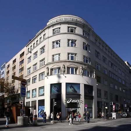 Continental Hotel-Pension Viena Exterior foto